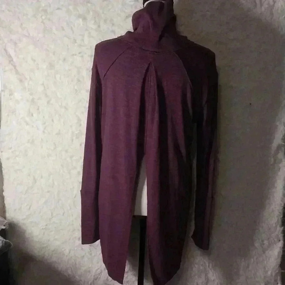 Free People We the Free Split Back Mock Neck Thermal Tunic Top in Purple M - Picture 5 of 8